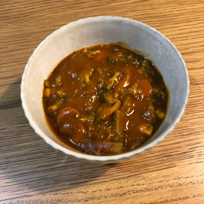 トマトジュースでカレー♪